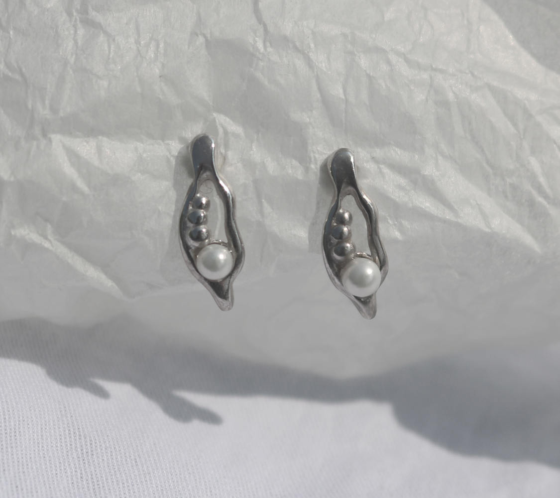 soybeen hull earrings